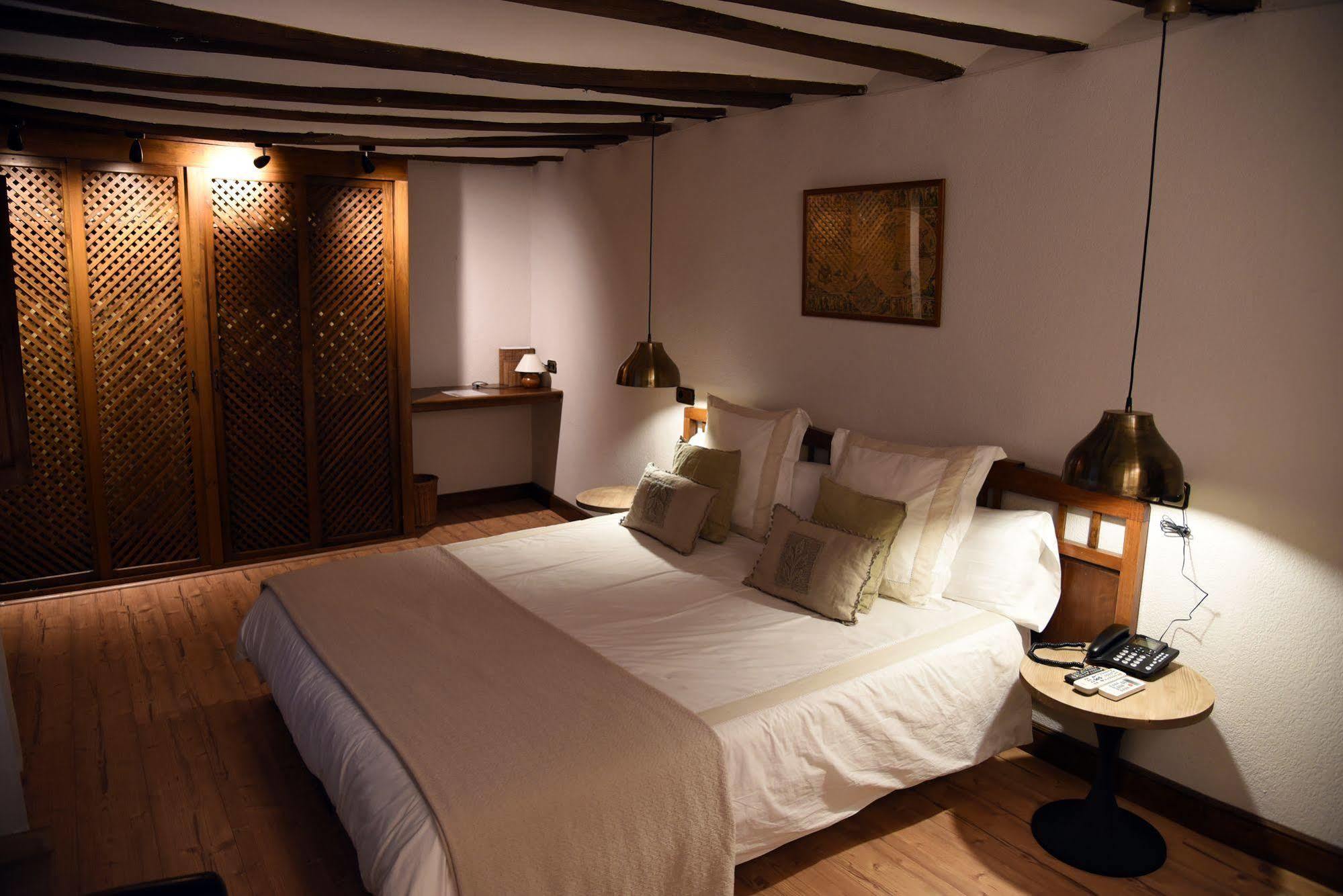Mayor De Migueloa Hotel 2*